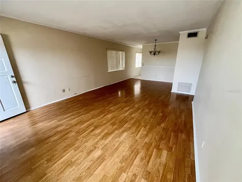 2042 Australia Way W Clearwater FL 33763