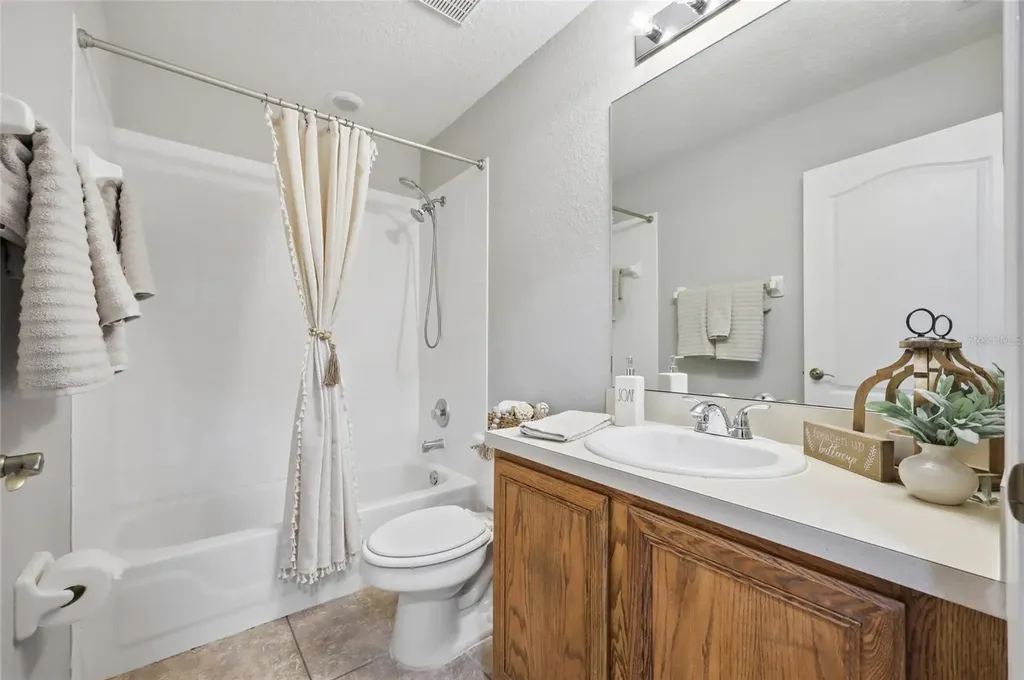 2729 Regency Oak Lane Orlando FL 32833
