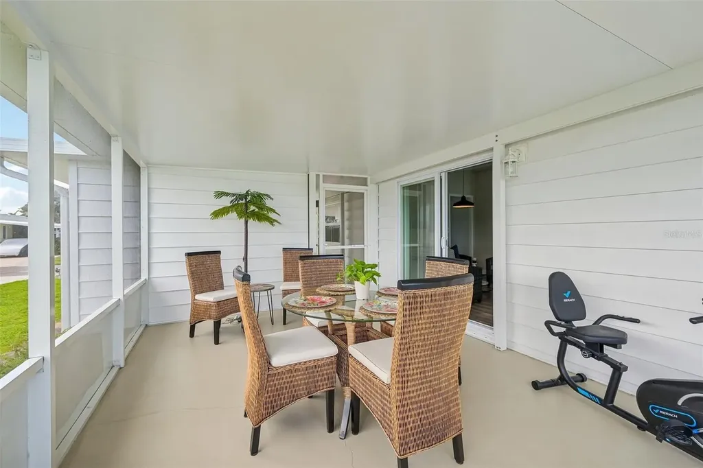 830 Seabrooke Drive Englewood FL 34223