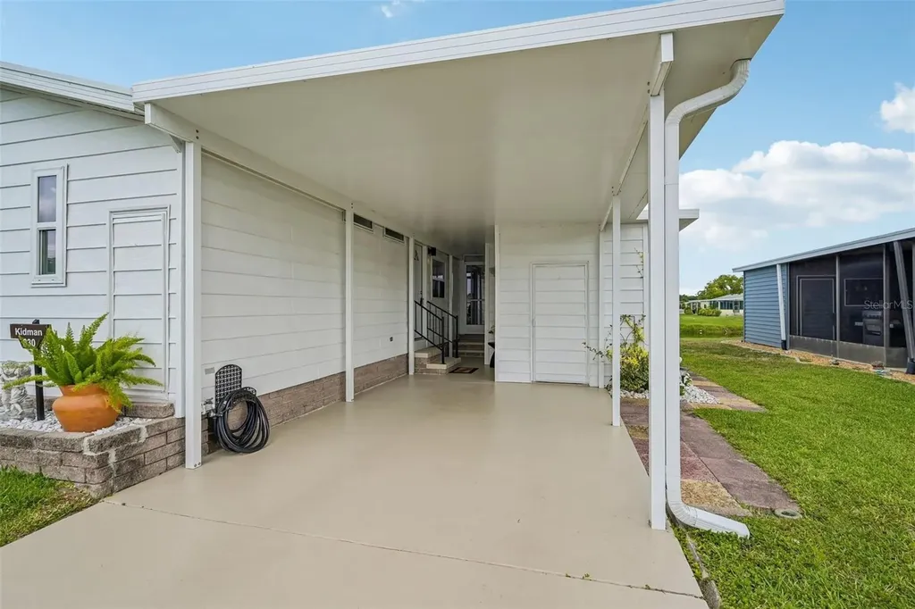 830 Seabrooke Drive Englewood FL 34223