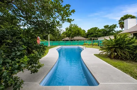 3020 Division Street Oviedo FL 32765