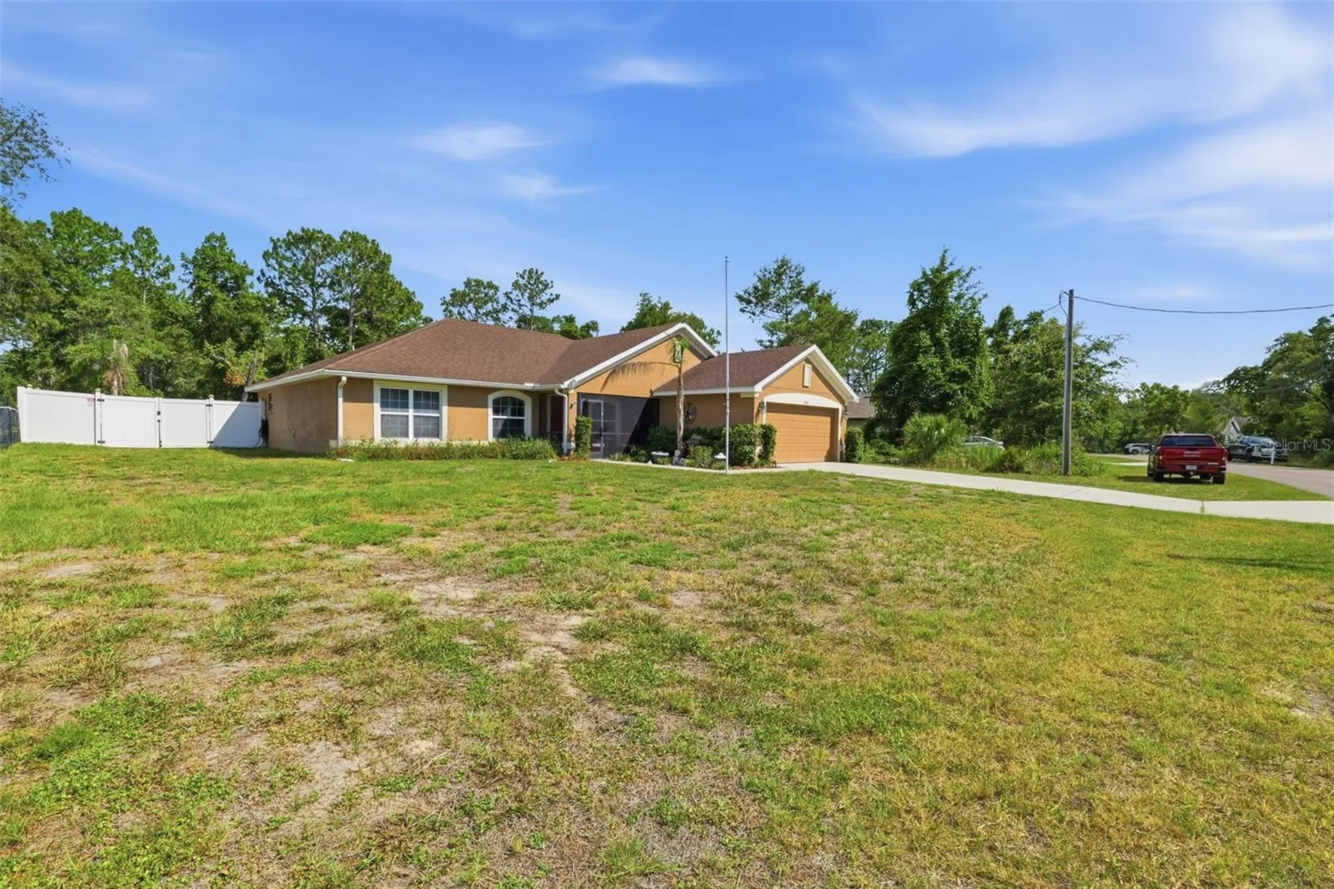 12270 House Finch Road Weeki Wachee FL 34614