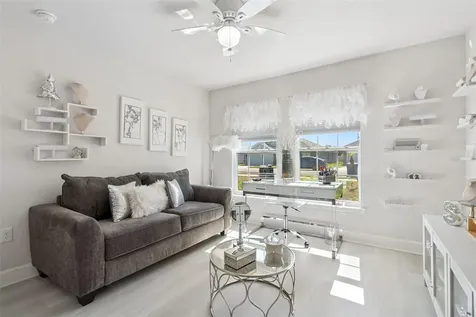 1106 Citrus Landings Boulevard Davenport FL 33837