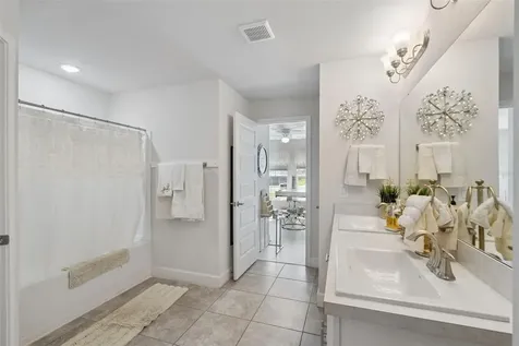 1106 Citrus Landings Boulevard Davenport FL 33837