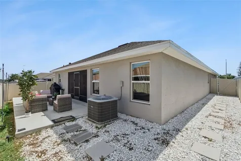 1106 Citrus Landings Boulevard Davenport FL 33837
