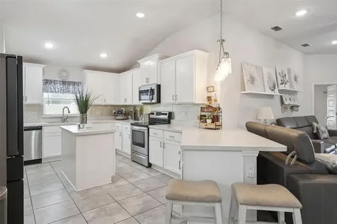 1106 Citrus Landings Boulevard Davenport FL 33837