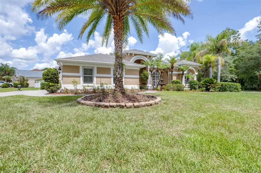 5018 Ashington Landing Drive Tampa FL 33647