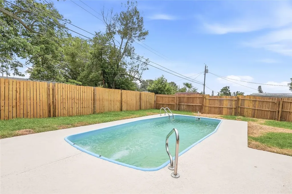 2048 Hess Drive Holiday FL 34691