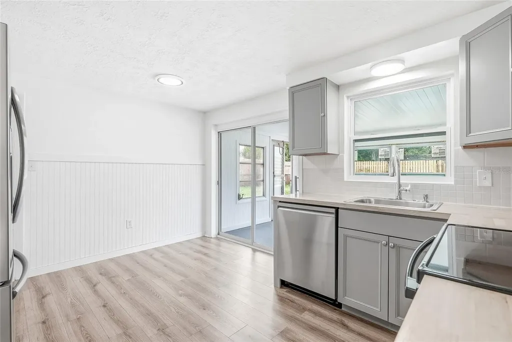 2048 Hess Drive Holiday FL 34691
