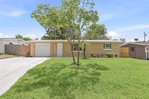 2048 Hess Drive Holiday FL 34691