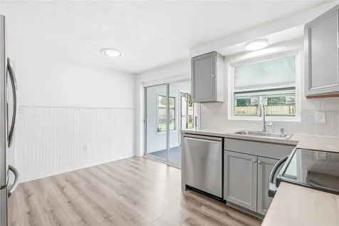 2048 Hess Drive Holiday FL 34691