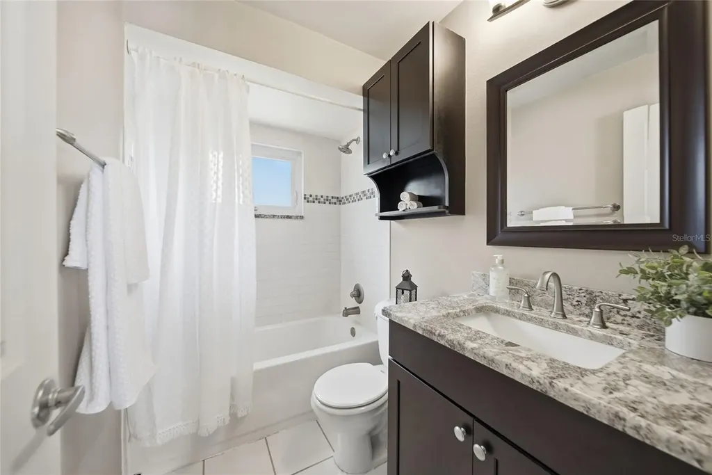 17513 Shadyside Circle Lutz FL 33549