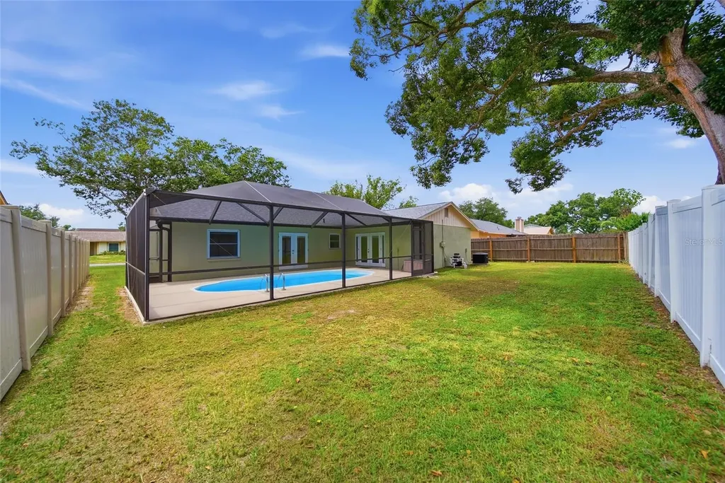 17513 Shadyside Circle Lutz FL 33549