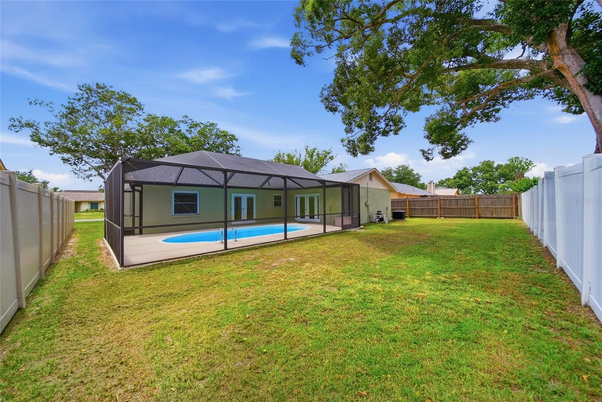 17513 Shadyside Circle Lutz FL 33549