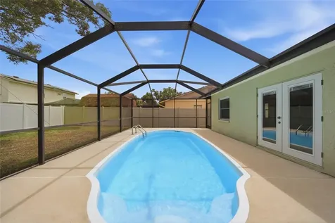 17513 Shadyside Circle Lutz FL 33549