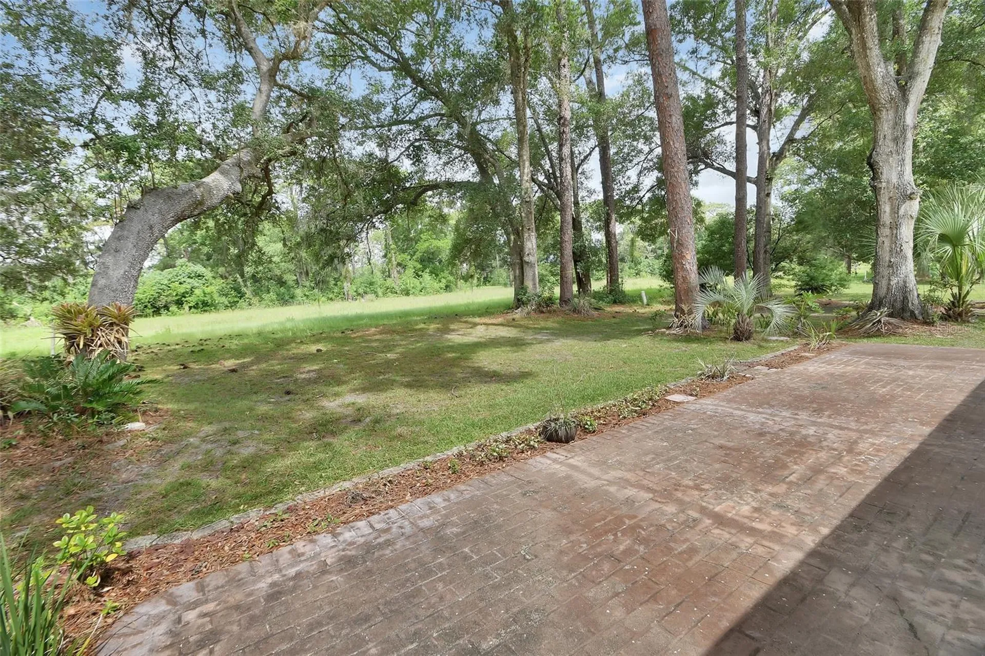 720 S Hill Avenue Deland FL 32724
