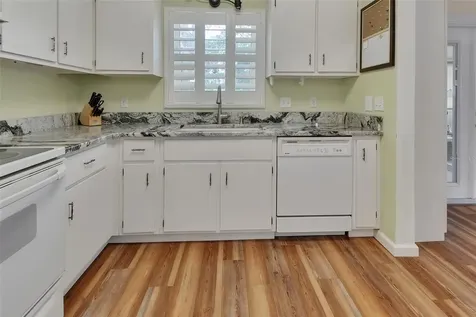720 S Hill Avenue Deland FL 32724