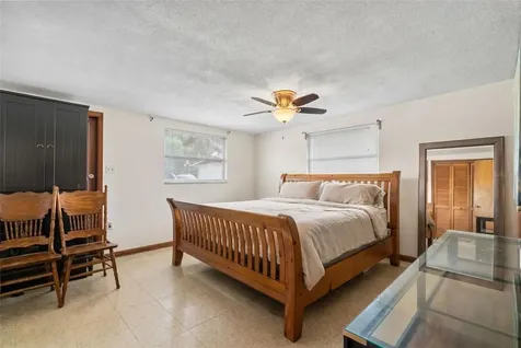 6608 24th Avenue E Bradenton FL 34208