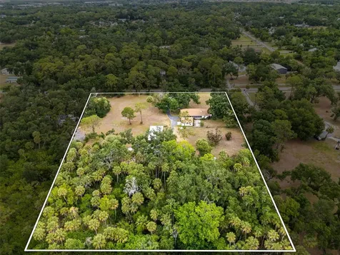 6608 24th Avenue E Bradenton FL 34208