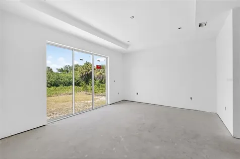 13298 High Springs Avenue Port Charlotte FL 33981