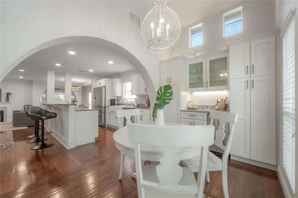 3108 W Villa Rosa Street Tampa FL 33611