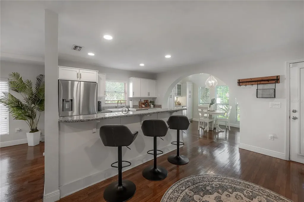 3108 W Villa Rosa Street Tampa FL 33611