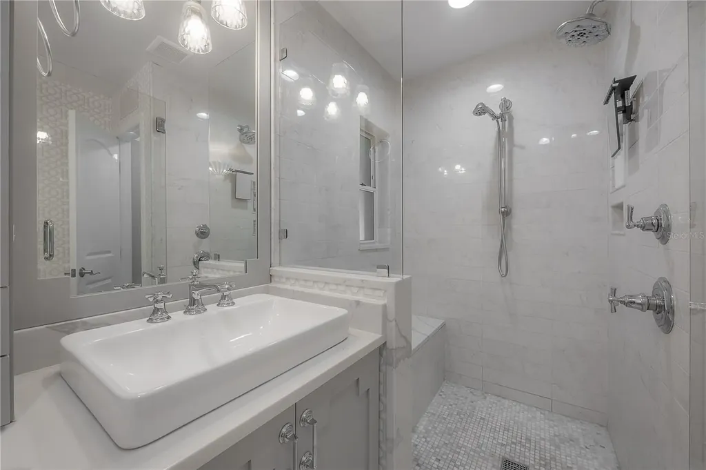 3108 W Villa Rosa Street Tampa FL 33611