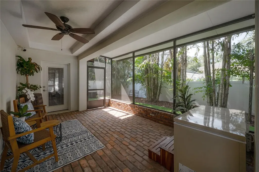 3108 W Villa Rosa Street Tampa FL 33611