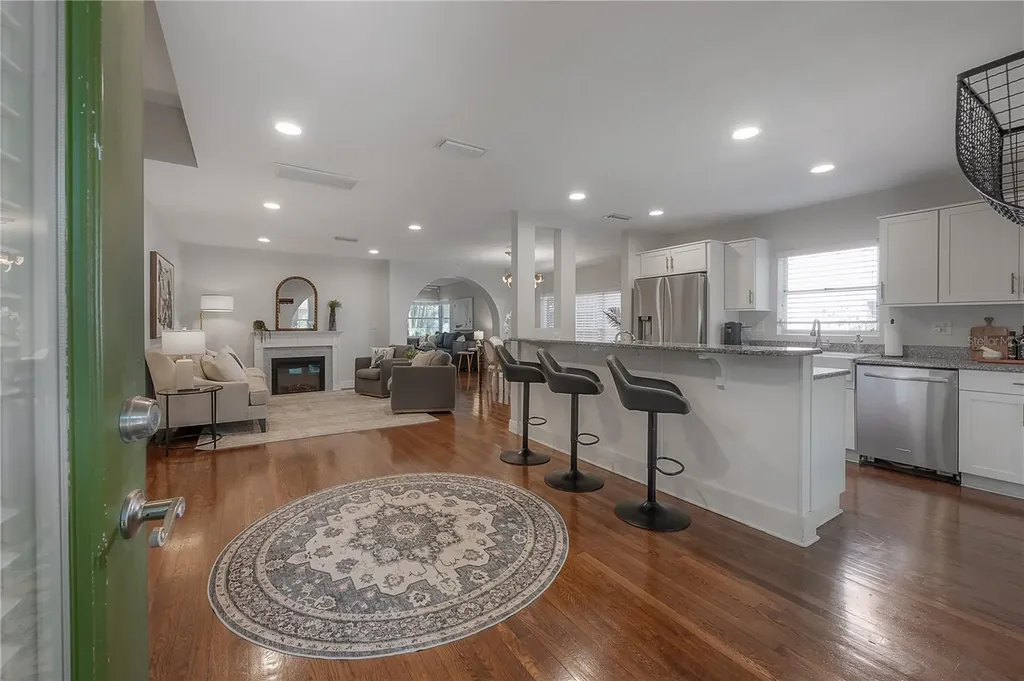 3108 W Villa Rosa Street Tampa FL 33611