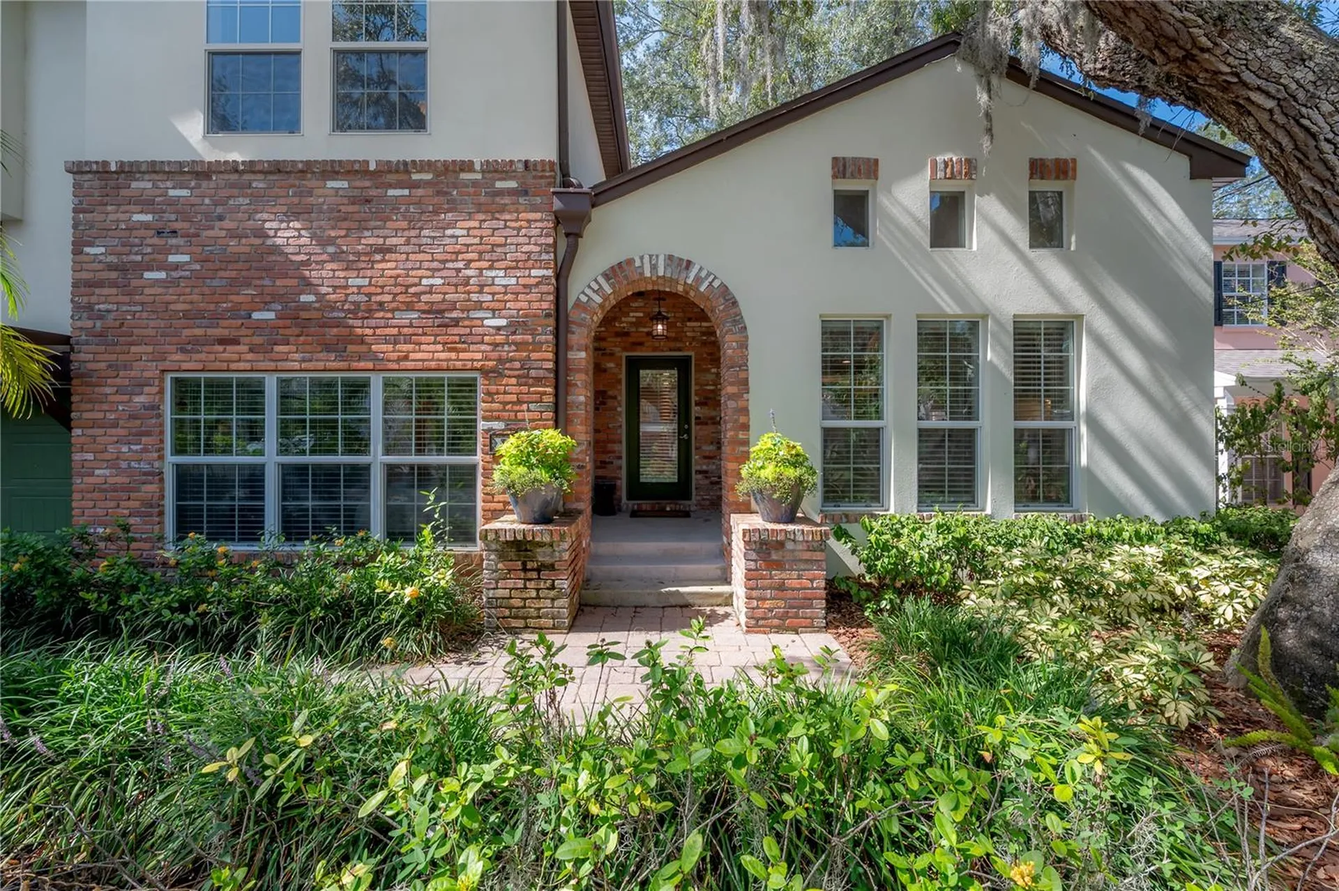 3108 W Villa Rosa Street Tampa FL 33611