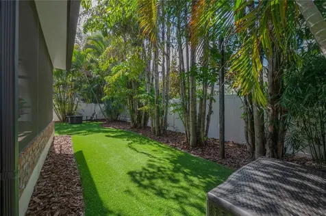 3108 W Villa Rosa Street Tampa FL 33611