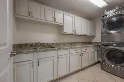 3108 W Villa Rosa Street Tampa FL 33611