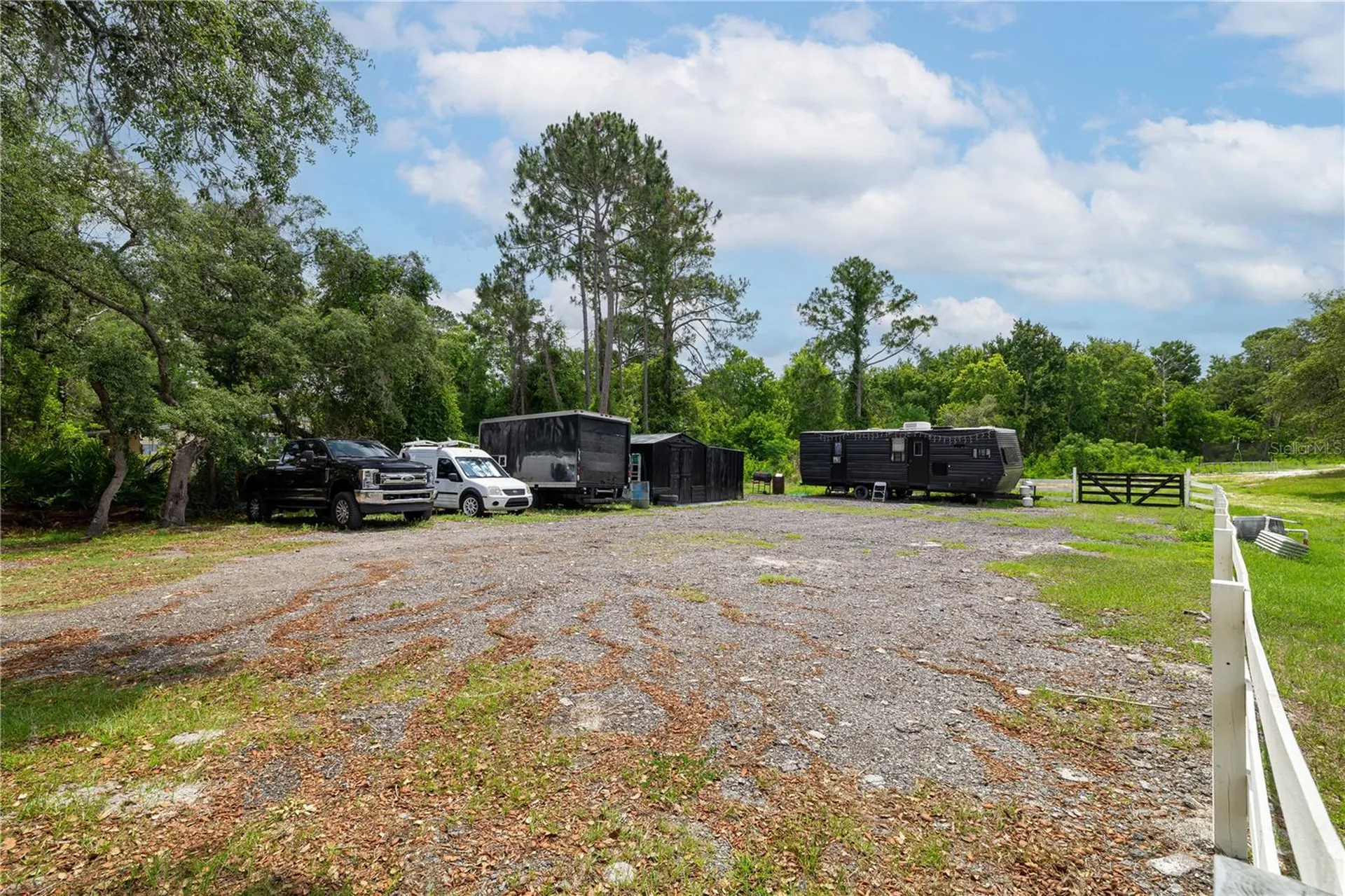 2409 Lake Tiny Road Deltona FL 32738