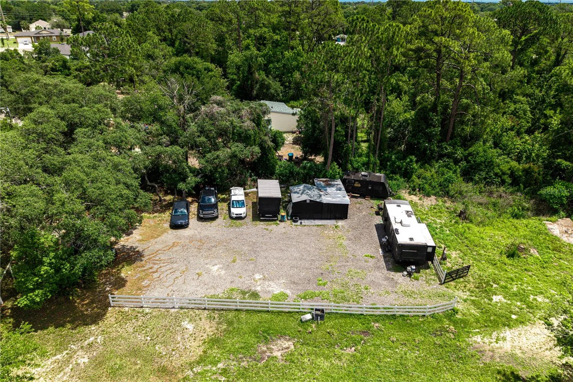 2409 Lake Tiny Road Deltona FL 32738