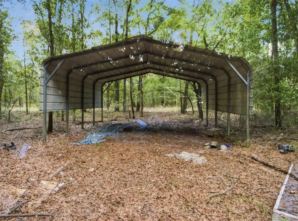 5229 SE 1st Street Trenton FL 32693