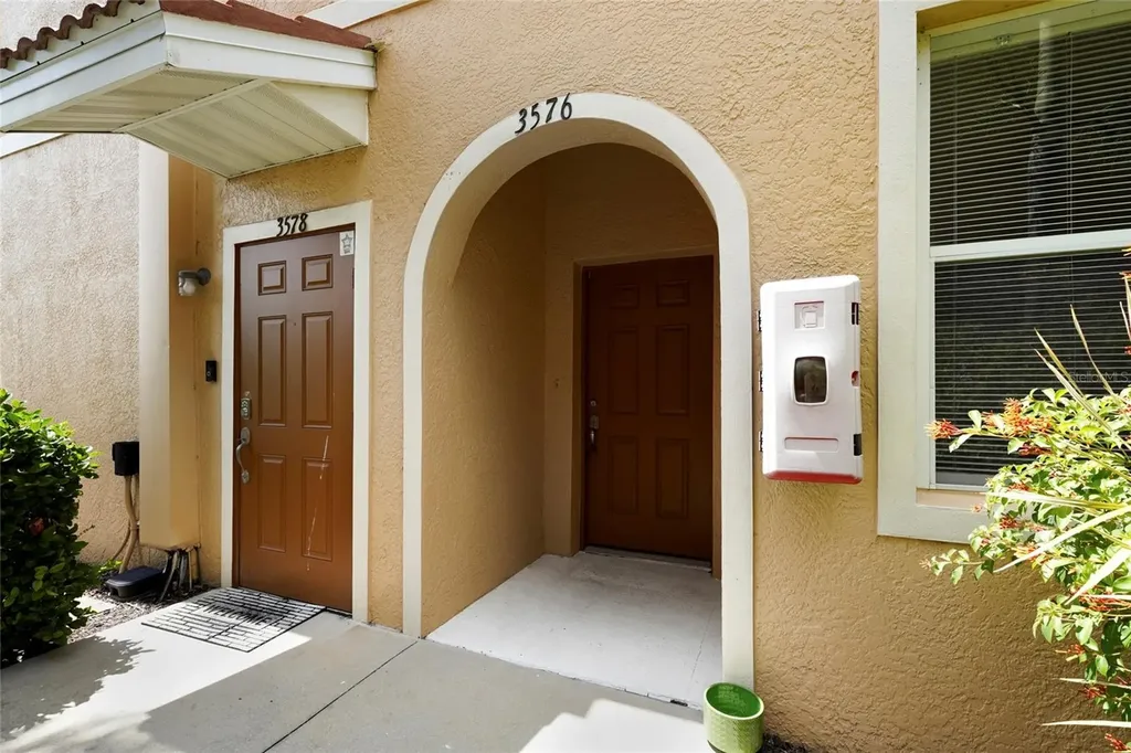3576 Parkridge Circle Sarasota FL 34243