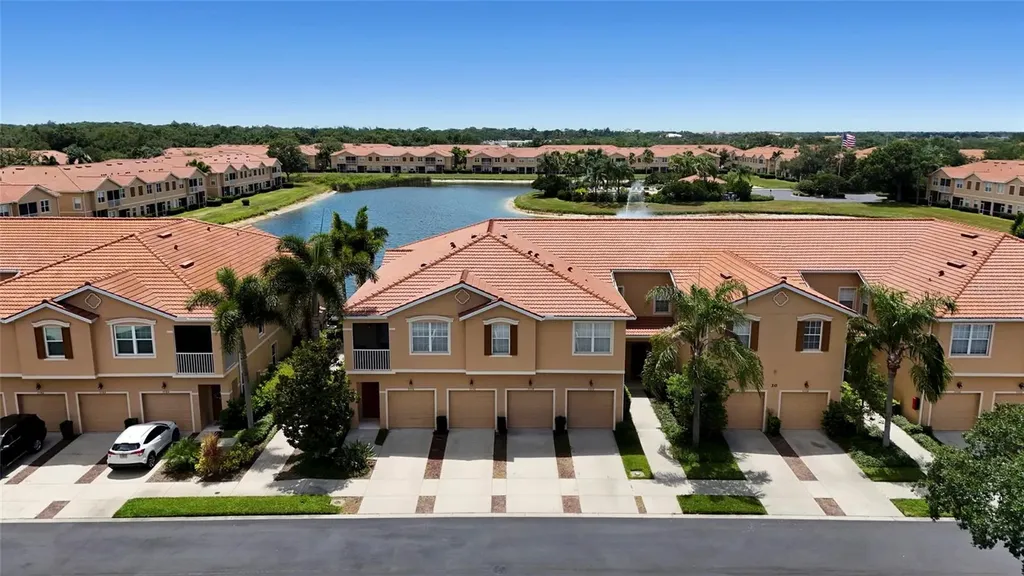 3576 Parkridge Circle Sarasota FL 34243
