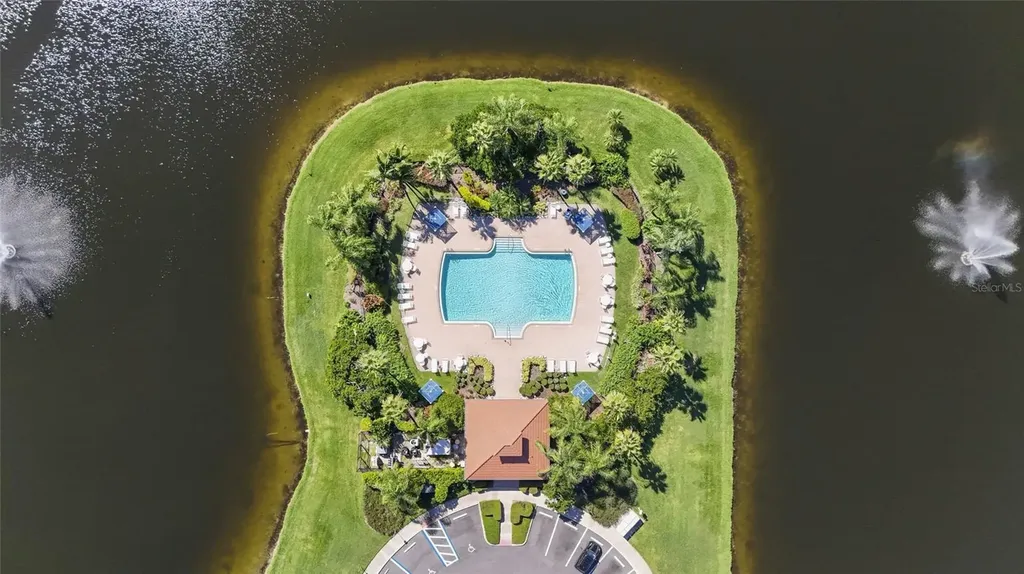 3576 Parkridge Circle Sarasota FL 34243