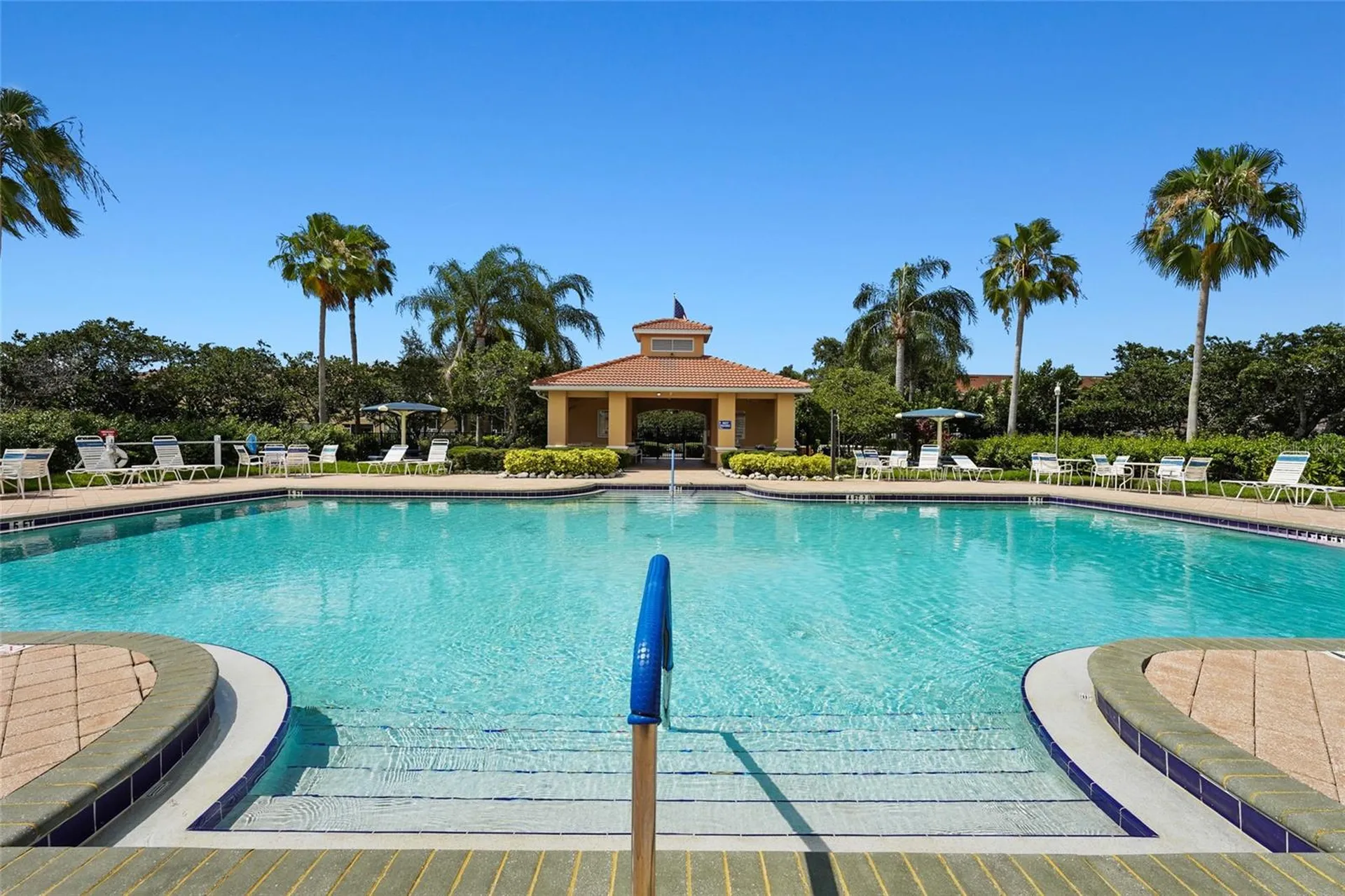 3576 Parkridge Circle Sarasota FL 34243