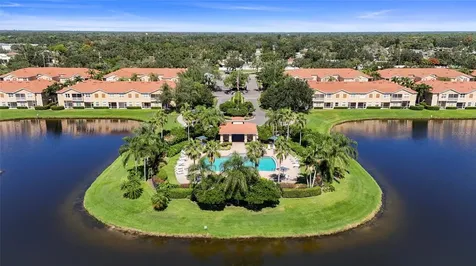 3576 Parkridge Circle Sarasota FL 34243