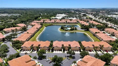 3576 Parkridge Circle Sarasota FL 34243