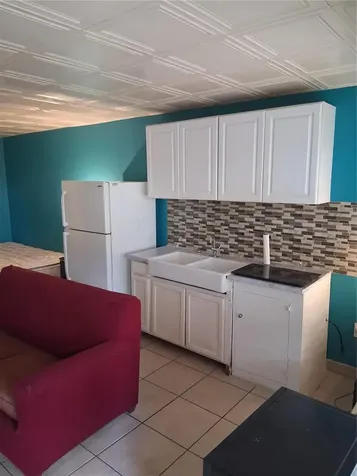 8421 S Orange Blossom Trail Orlando FL 32809