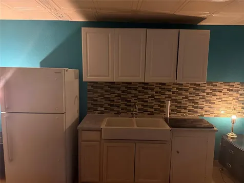 8421 S Orange Blossom Trail Orlando FL 32809
