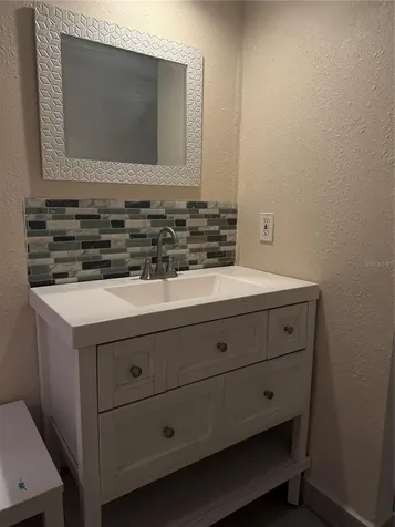 8421 S Orange Blossom Trail Orlando FL 32809