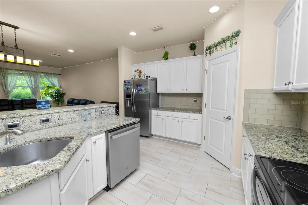 14621 Rocky Brook Drive Tampa FL 33625