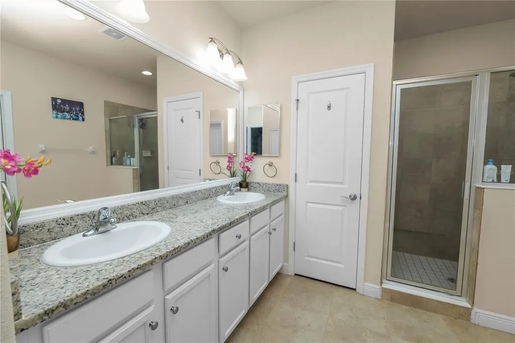 14621 Rocky Brook Drive Tampa FL 33625