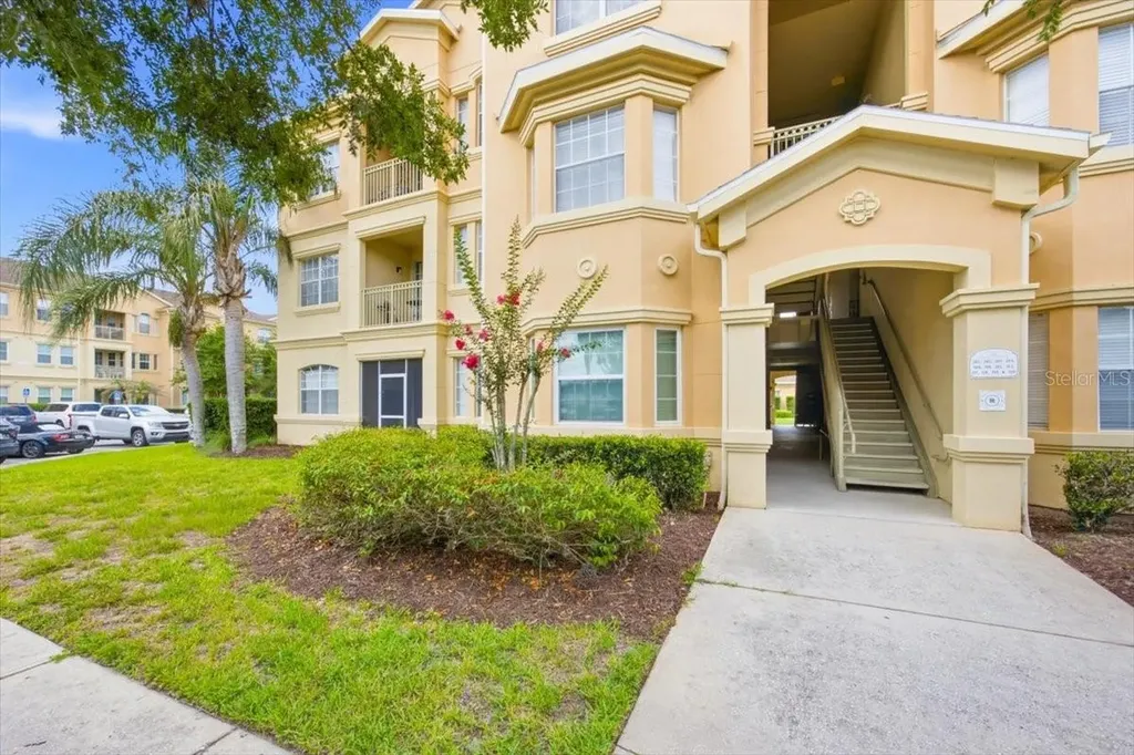 301 Terrace Ridge Circle Davenport FL 33896