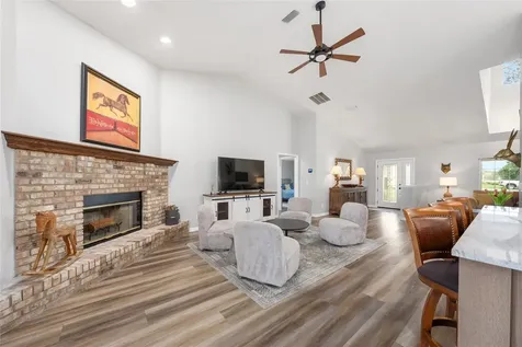 5402 NW 76th Court Ocala FL 34482