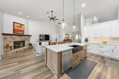 5402 NW 76th Court Ocala FL 34482