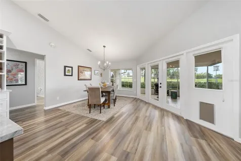 5402 NW 76th Court Ocala FL 34482